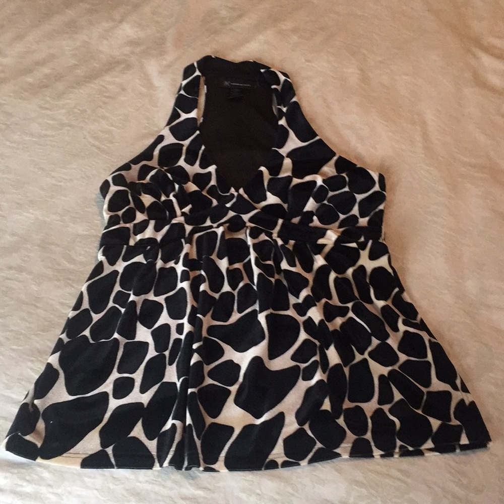 Velvet giraffe print top